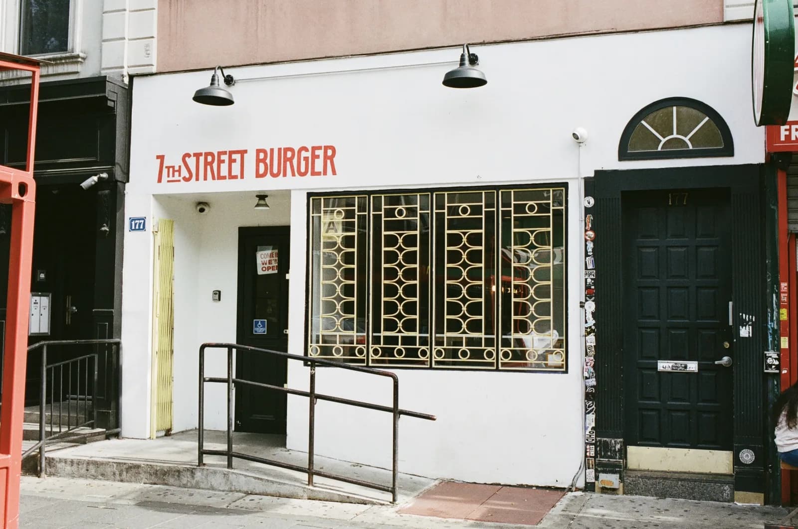 7th Street Burger Williamsburg storefront